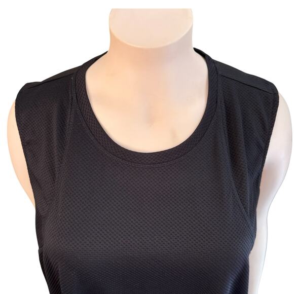 Woman's Xersion Quick-Dry Sleeveless Athletic Shirt Size 5X in Black - Picture 5 of 10